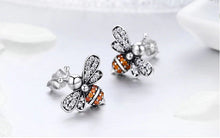 Load image into Gallery viewer, BEE STUDS
