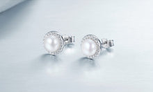 Load image into Gallery viewer, FRESH PEARL STUD
