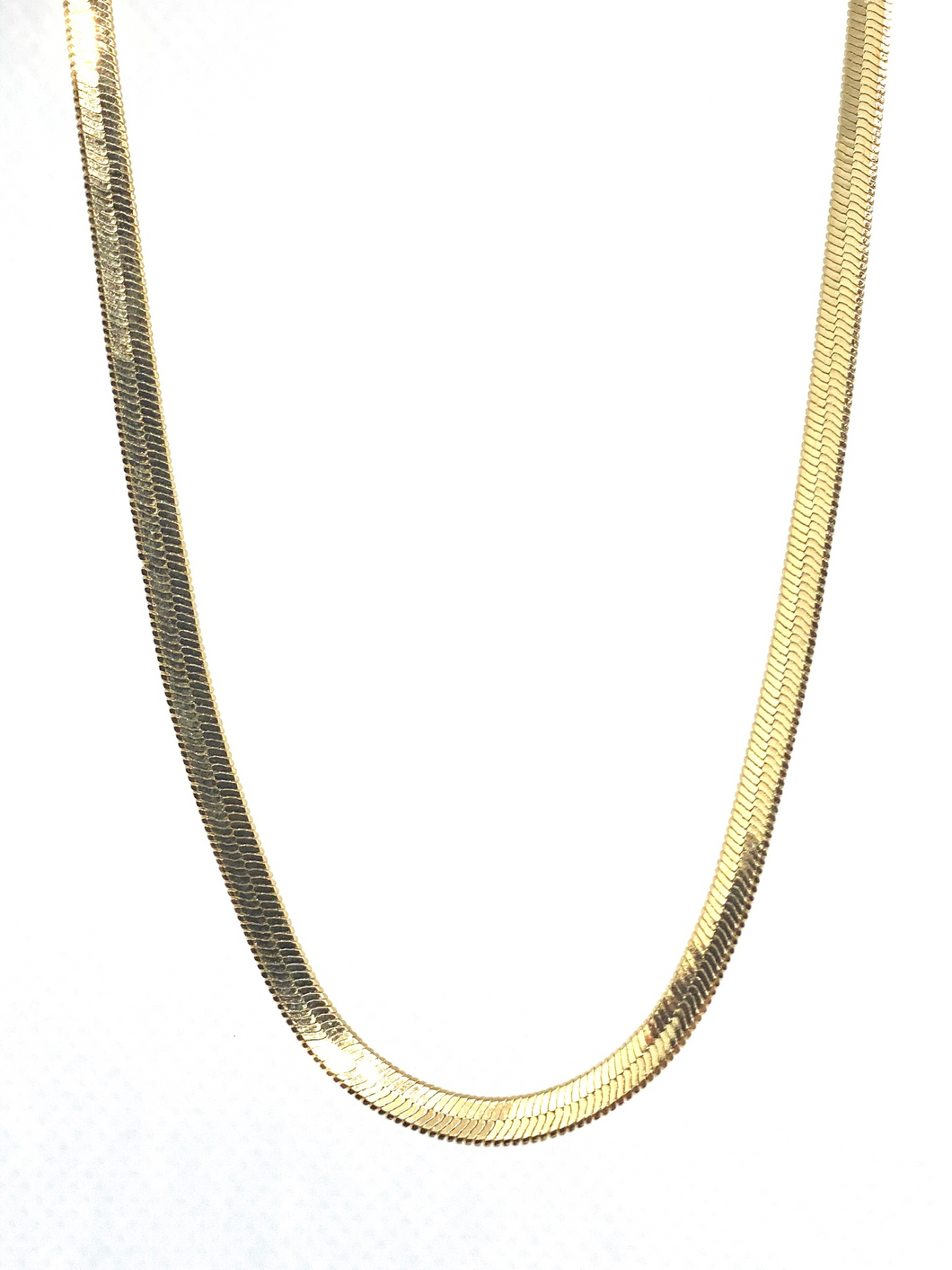 FLEXIBLE FLAT GOLD NECKLACE