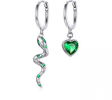 Load image into Gallery viewer, SNAKE LOVE ASYMMETRIC EARRING
