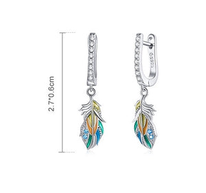 COLORED FEATHER